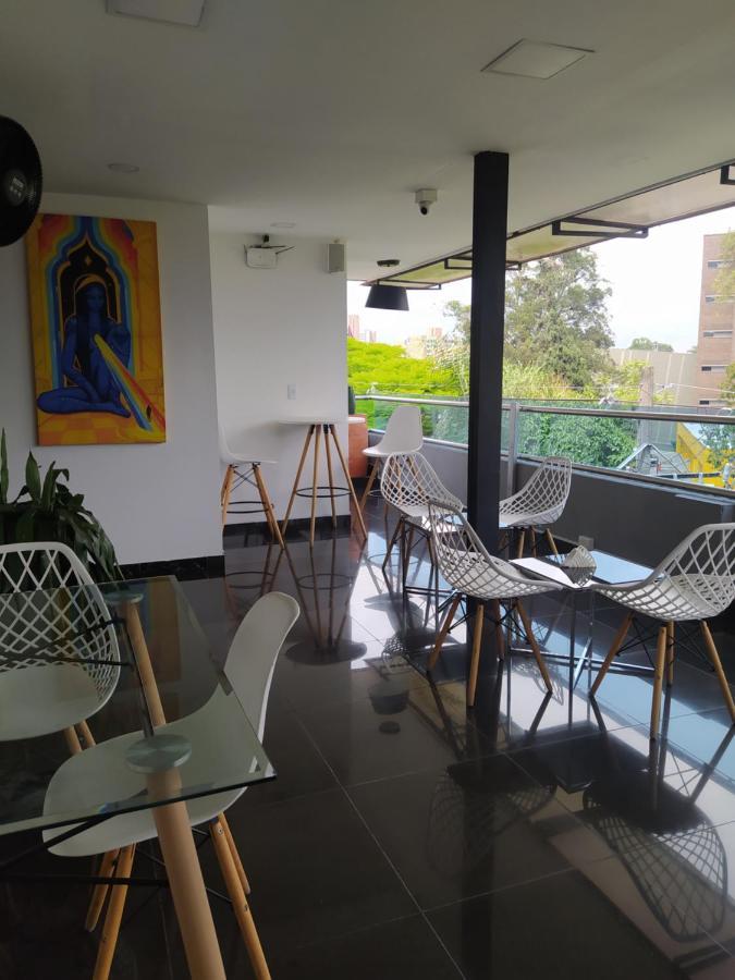 Hotel Aura 麦德林 外观 照片